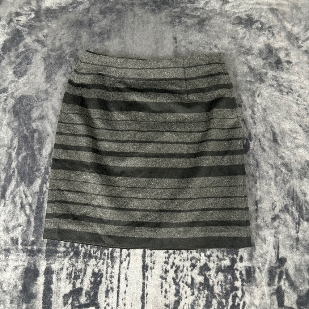 Banana Republic Mini Skirt Womens 2 Grey Striped Wool Blend 686790-00-1